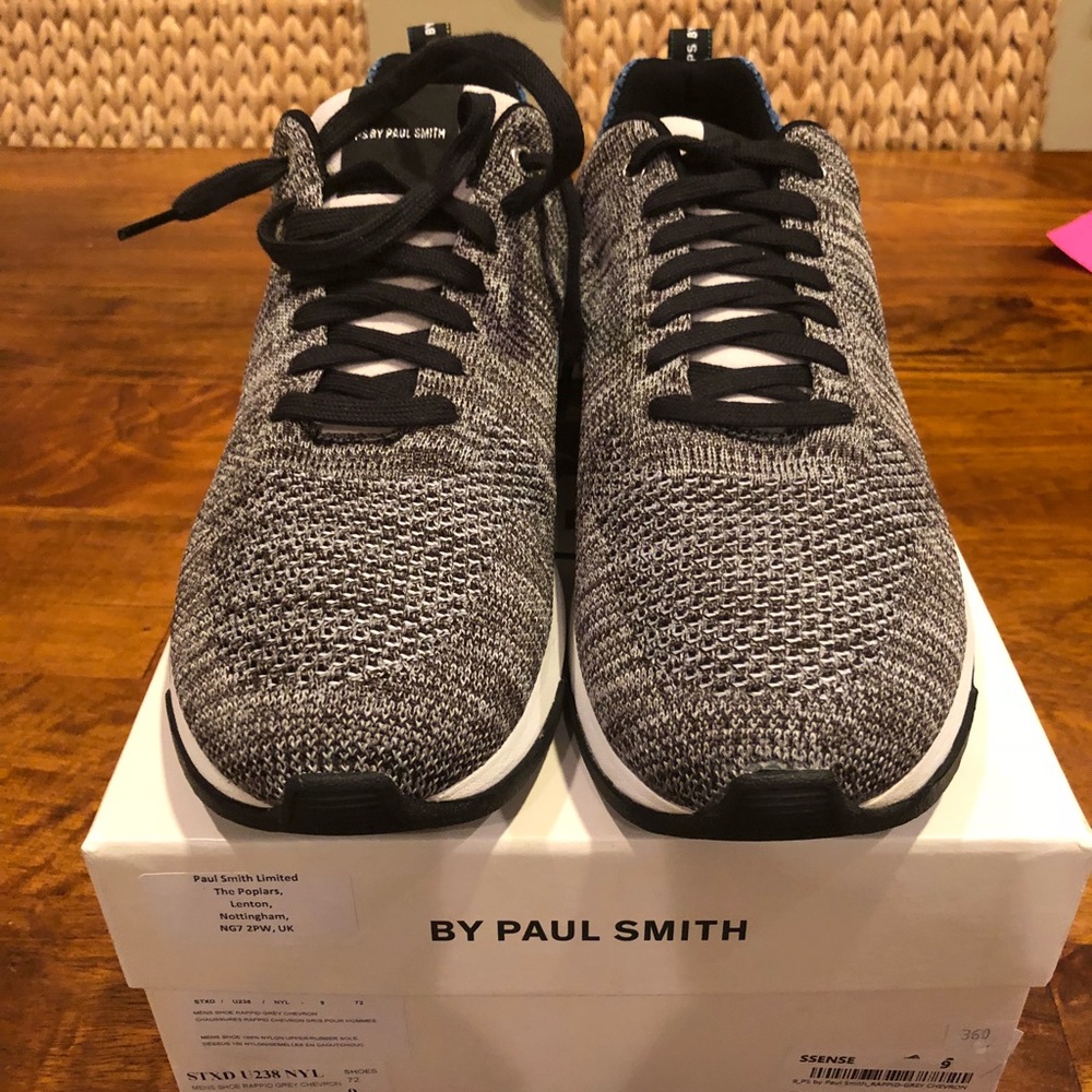 Paul Smith Rappid Grey Chevron (PS by Paul Smith).